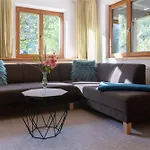 Haus Helena * メラウ