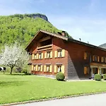 Haus Helena Apartment *