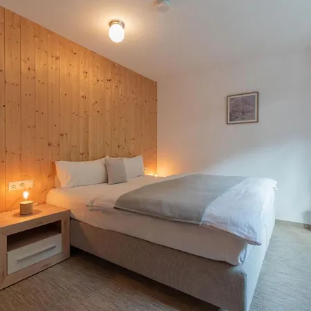 Apartment Haus Helena Mellau