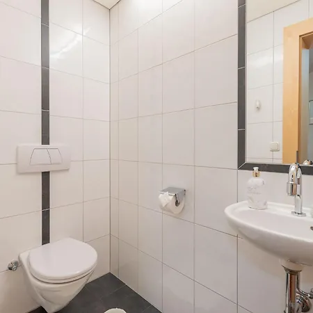Haus Helena Apartment *