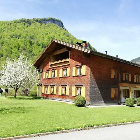 Haus Helena Apartment *