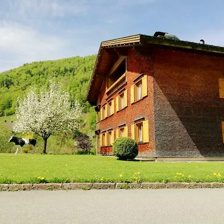 Haus Helena Apartmán *